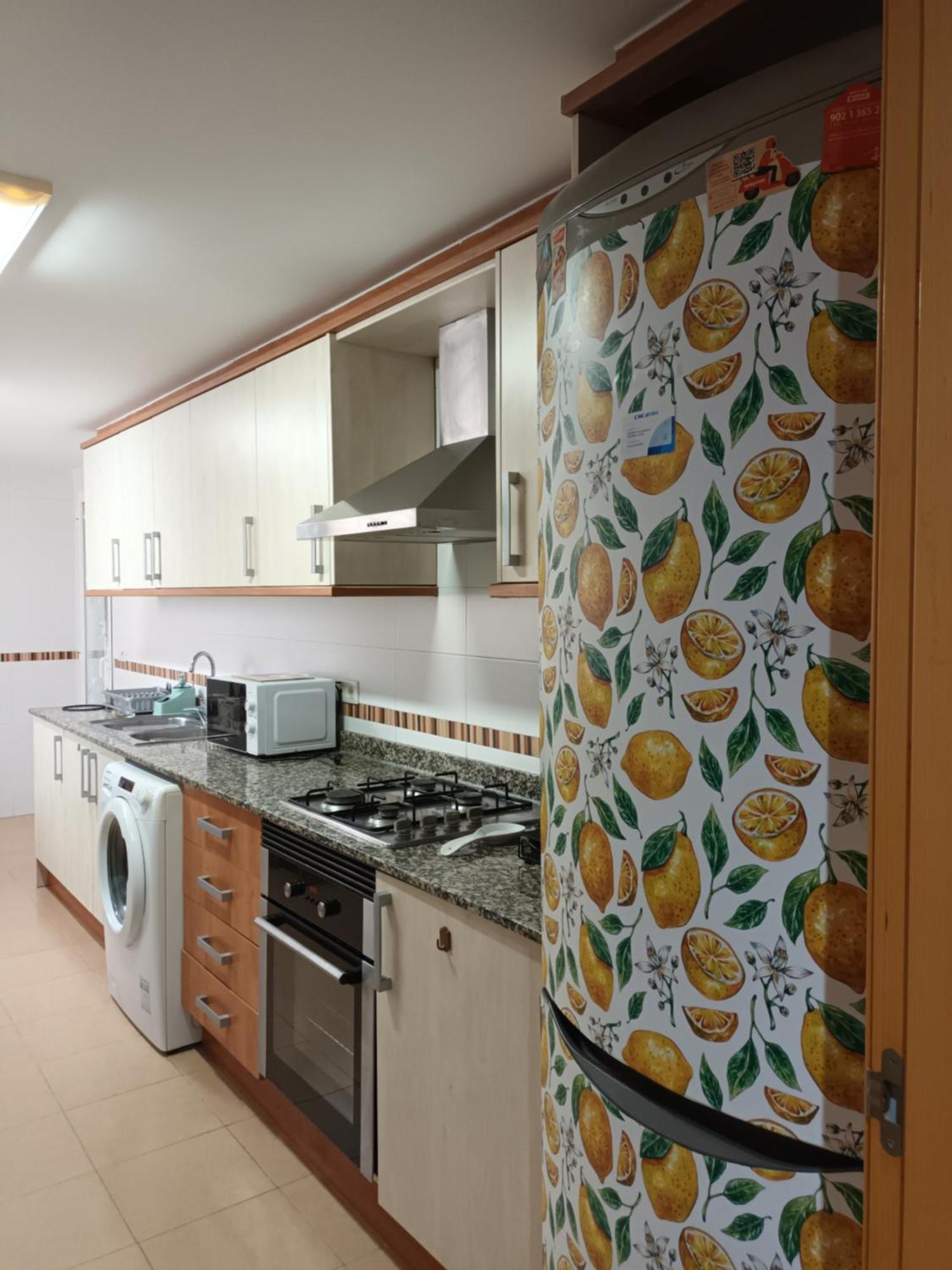 Piso Amplio De 3 Habitaciones, 2 Banos, Ascensor Y Parking Burriana Eksteriør bilde